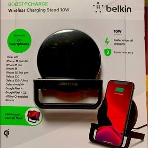 Brand New Unsealed Belkin Charging Stand